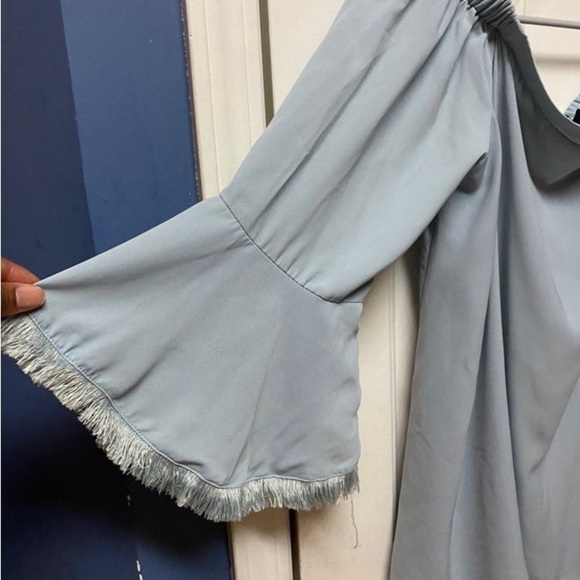 TCEC Ciara Fringe Off Shoulder Blouse bell sleeve light blue gray casual top L - Picture 2 of 8